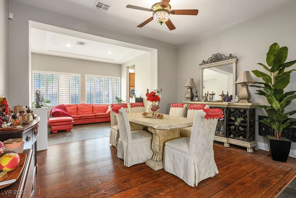 9644 Padre Peak, Las Vegas, NV 89178