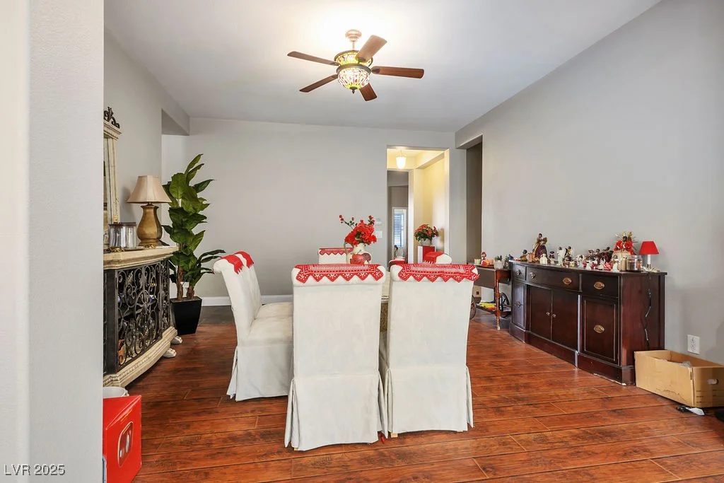 9644 Padre Peak, Las Vegas, NV 89178