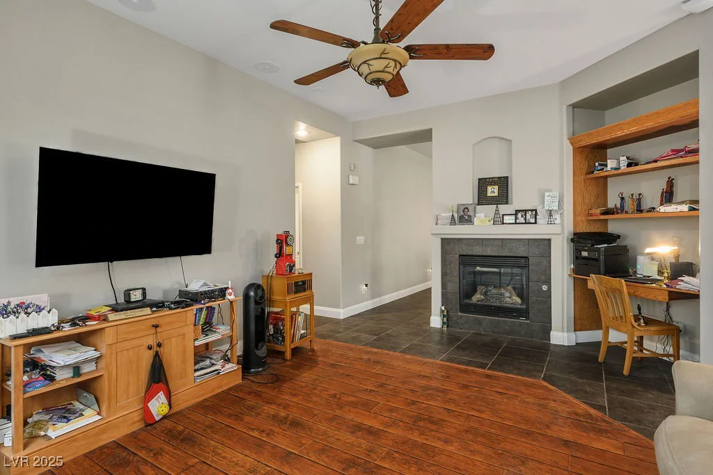 9644 Padre Peak, Las Vegas, NV 89178