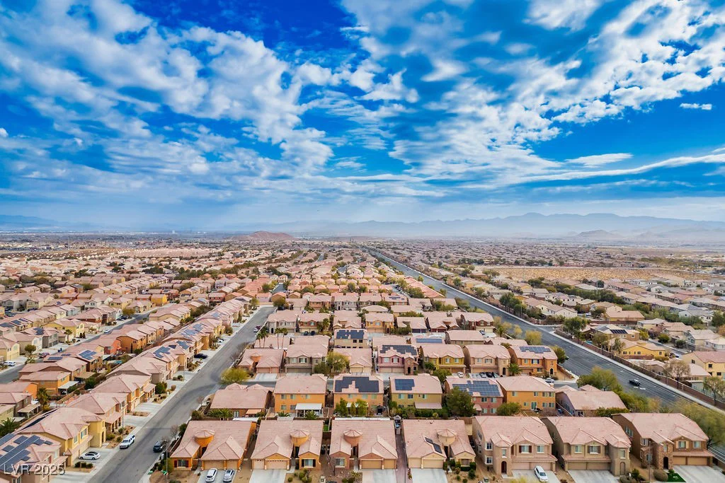 9644 Padre Peak, Las Vegas, NV 89178