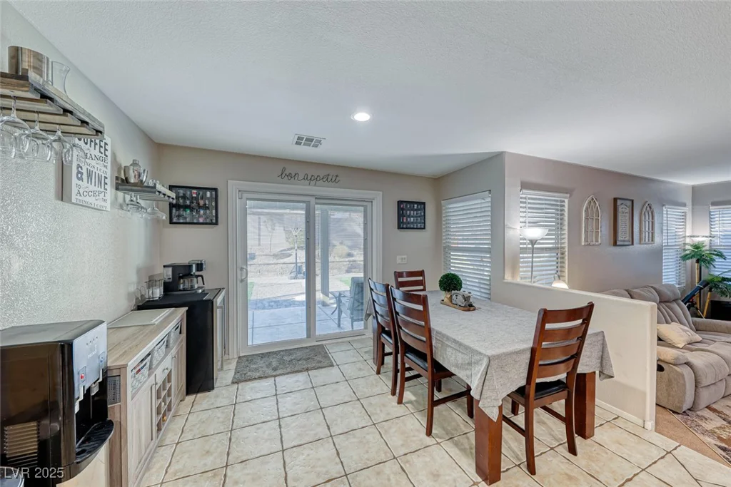 8125 Caramel Gorge, Las Vegas, NV 89143