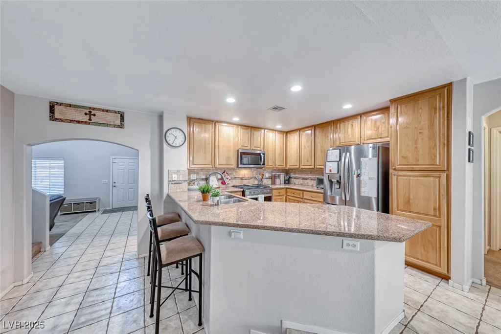 8125 Caramel Gorge, Las Vegas, NV 89143
