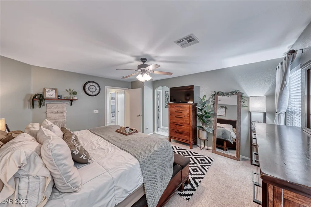 8125 Caramel Gorge, Las Vegas, NV 89143