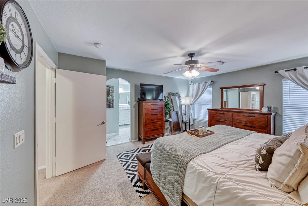 8125 Caramel Gorge, Las Vegas, NV 89143