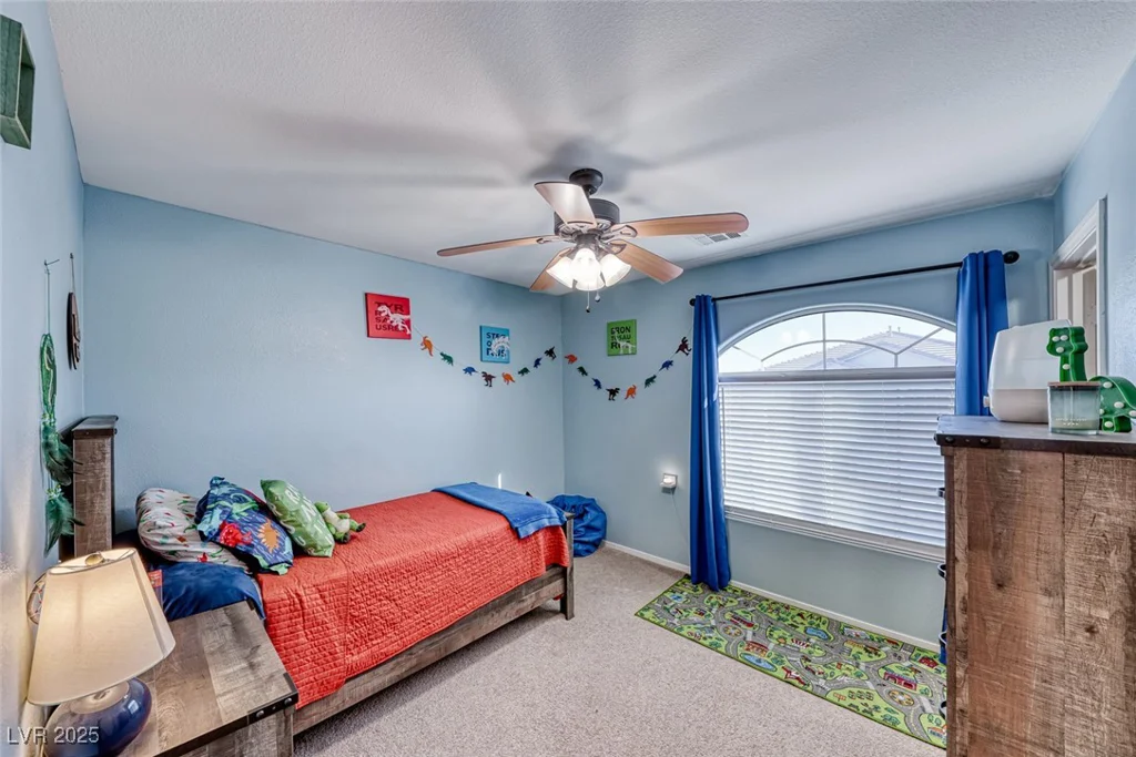 8125 Caramel Gorge, Las Vegas, NV 89143