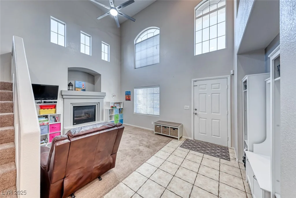 8125 Caramel Gorge, Las Vegas, NV 89143