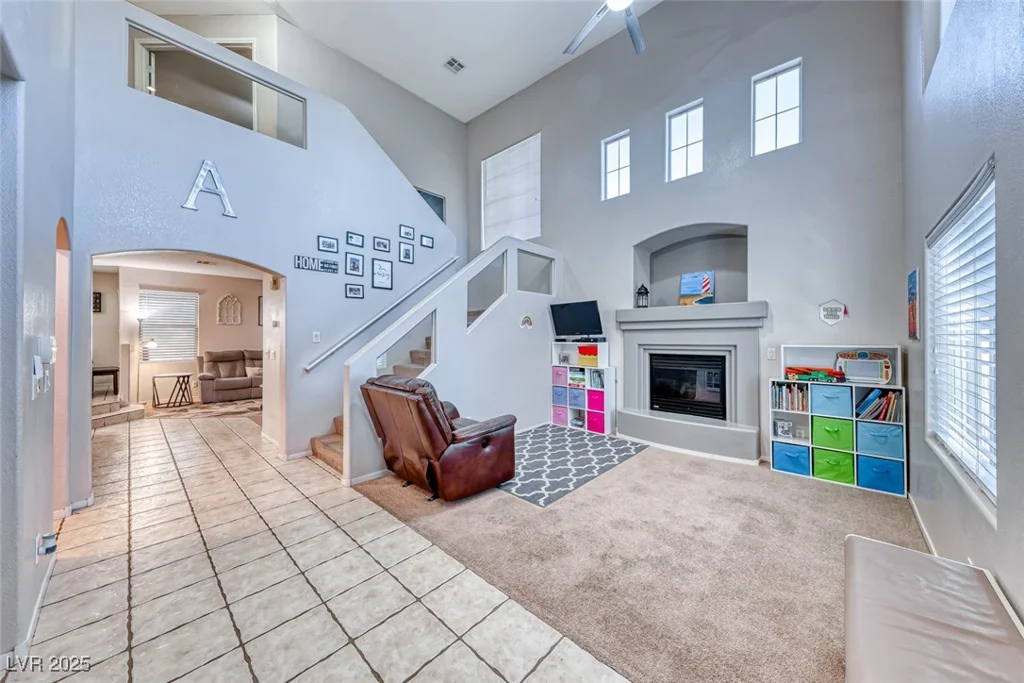 8125 Caramel Gorge, Las Vegas, NV 89143