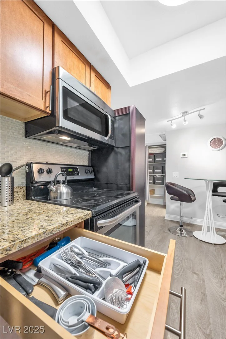 4200 Valley View, Las Vegas, NV 89103