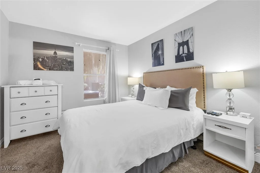 4200 Valley View, Las Vegas, NV 89103
