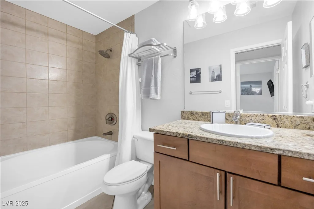 4200 Valley View, Las Vegas, NV 89103