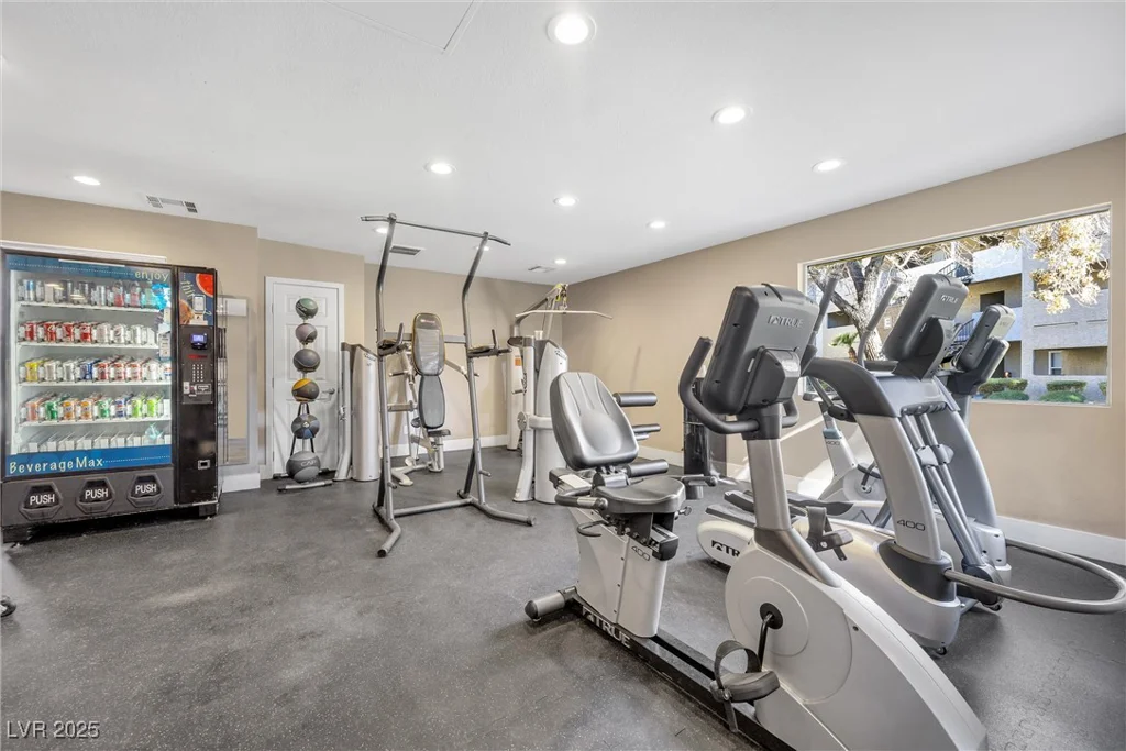 4200 Valley View, Las Vegas, NV 89103