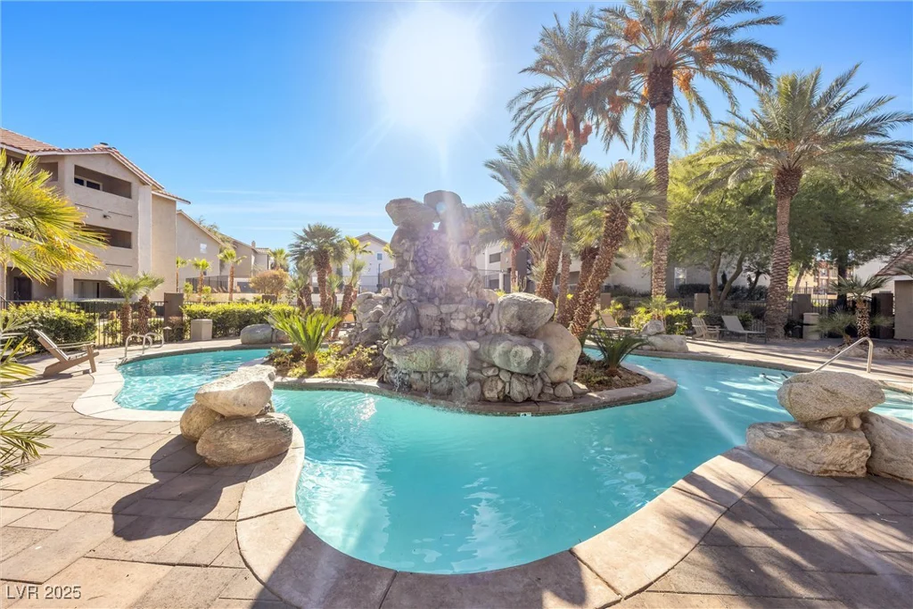 4200 Valley View, Las Vegas, NV 89103
