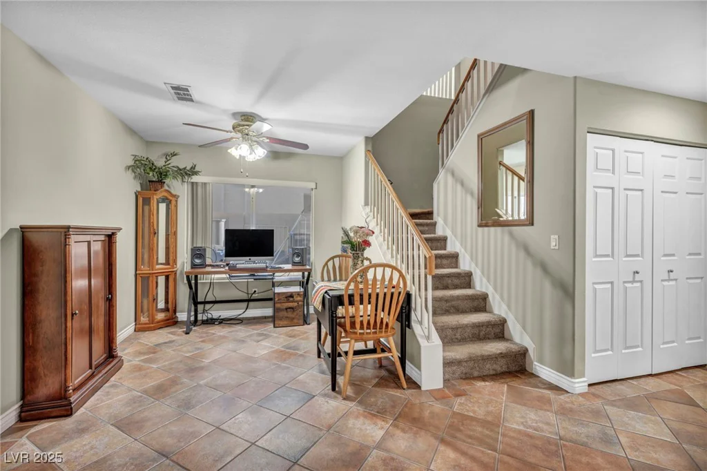 716 Amber Hills, Las Vegas, NV 89123