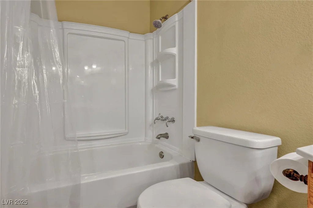 716 Amber Hills, Las Vegas, NV 89123