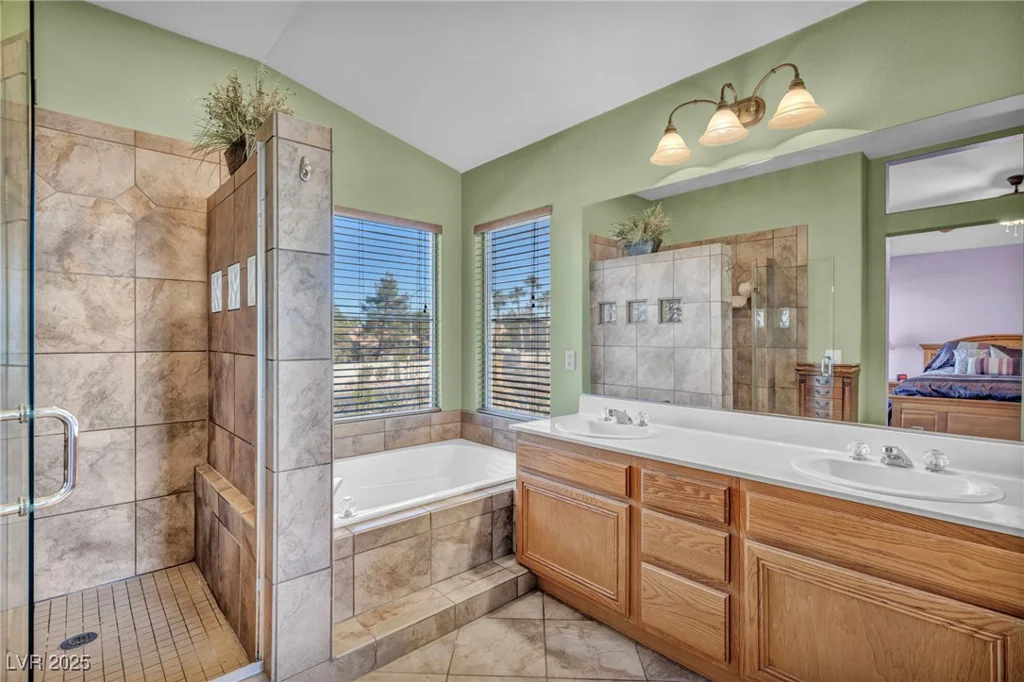 716 Amber Hills, Las Vegas, NV 89123