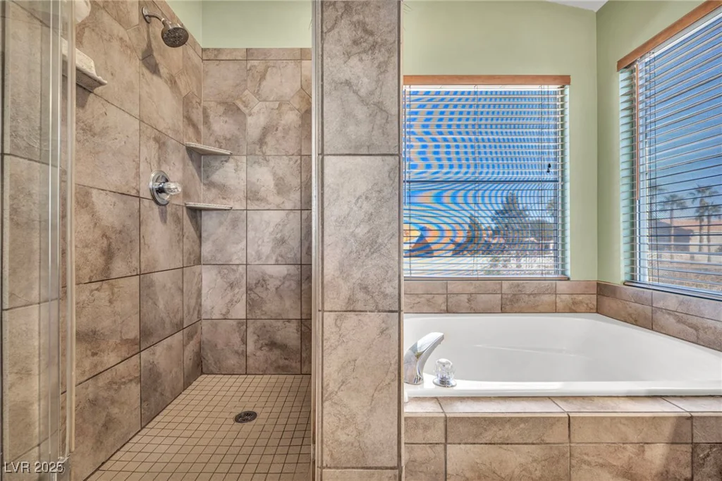 716 Amber Hills, Las Vegas, NV 89123