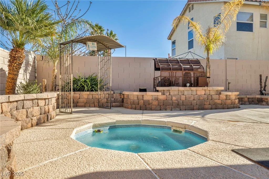 716 Amber Hills, Las Vegas, NV 89123