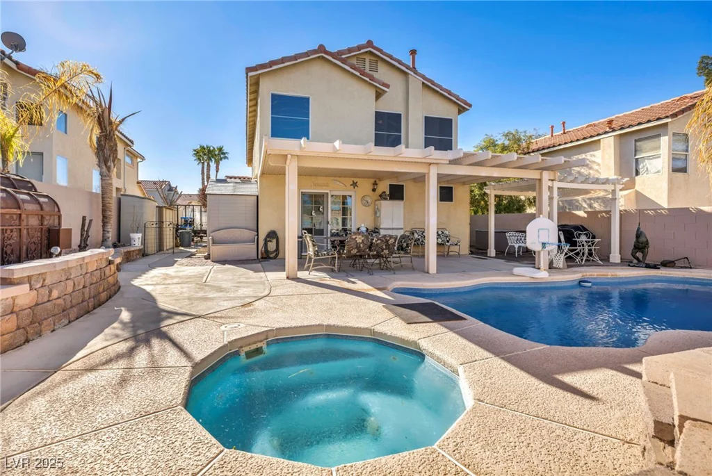 716 Amber Hills, Las Vegas, NV 89123