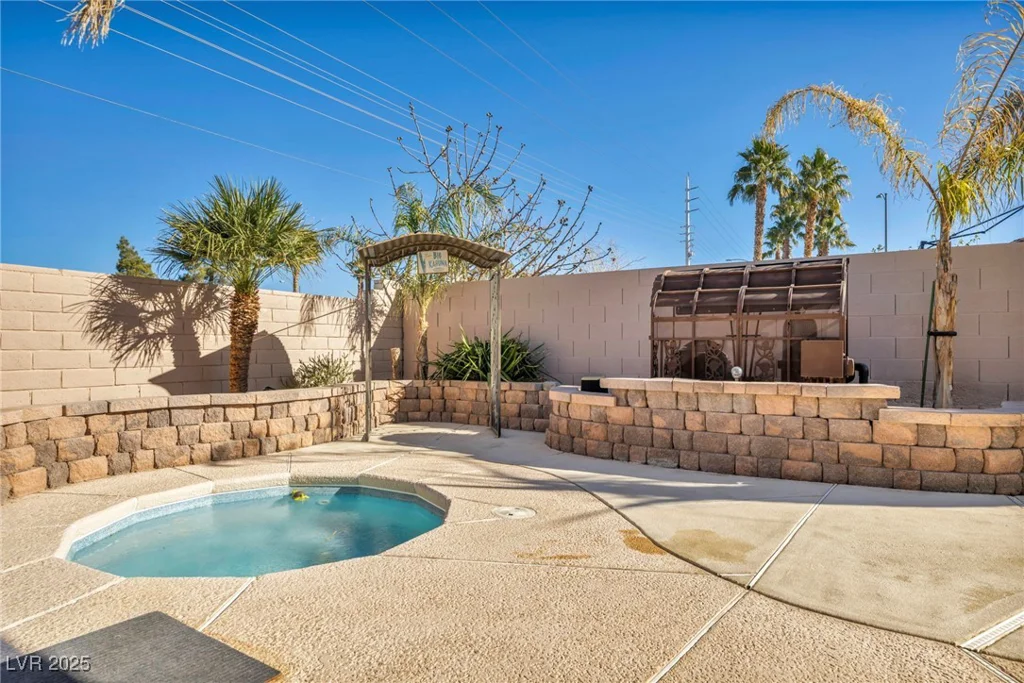 716 Amber Hills, Las Vegas, NV 89123