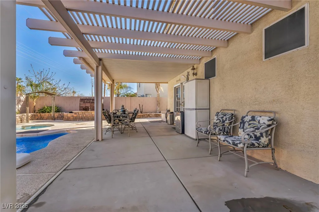 716 Amber Hills, Las Vegas, NV 89123