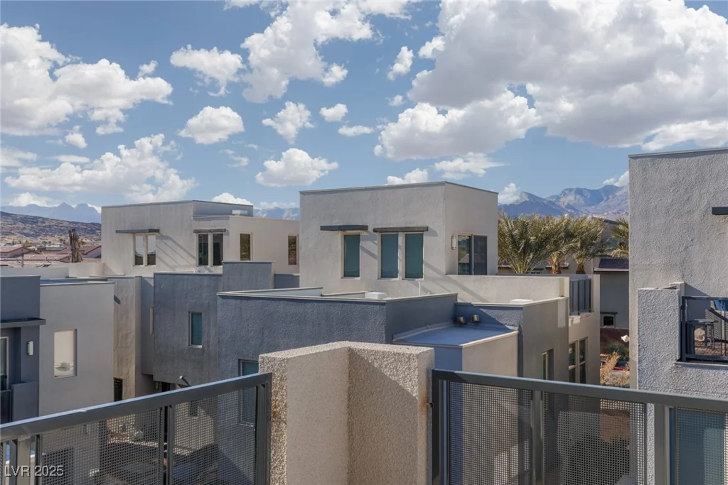 11327 Gravitation, Las Vegas, NV 89135