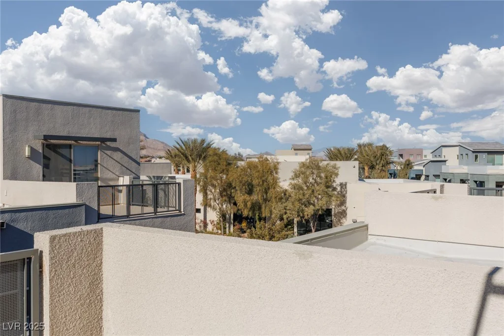 11327 Gravitation, Las Vegas, NV 89135