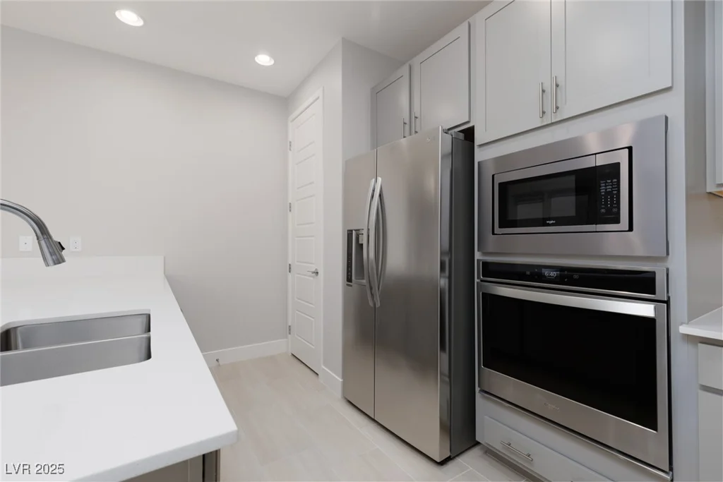 11327 Gravitation, Las Vegas, NV 89135