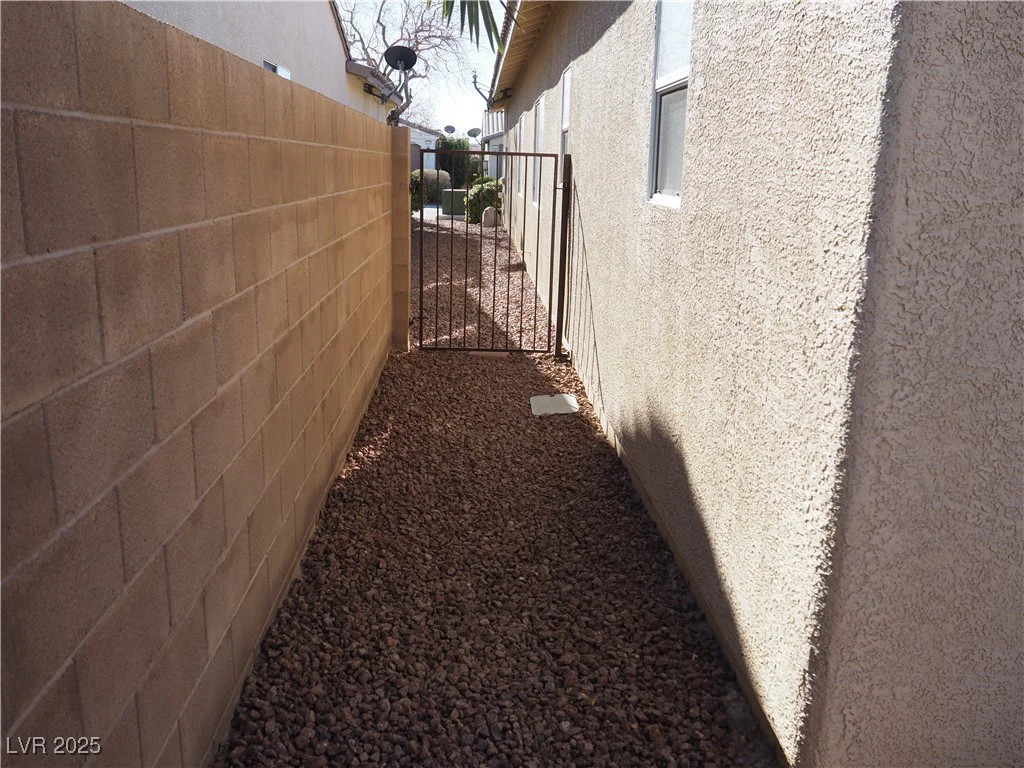 4694 Lucera, Pahrump, NV 89061