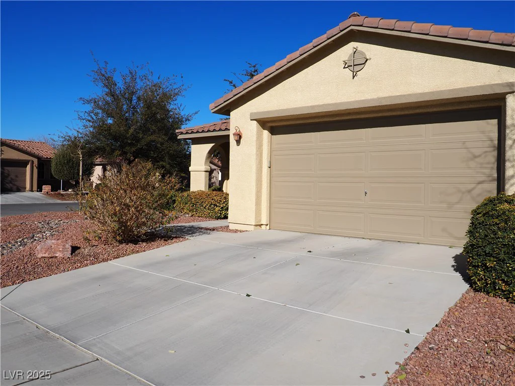 4694 Lucera, Pahrump, NV 89061