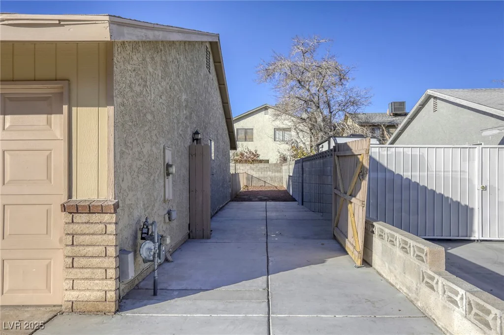 6812 Greydawn, Las Vegas, NV 89108