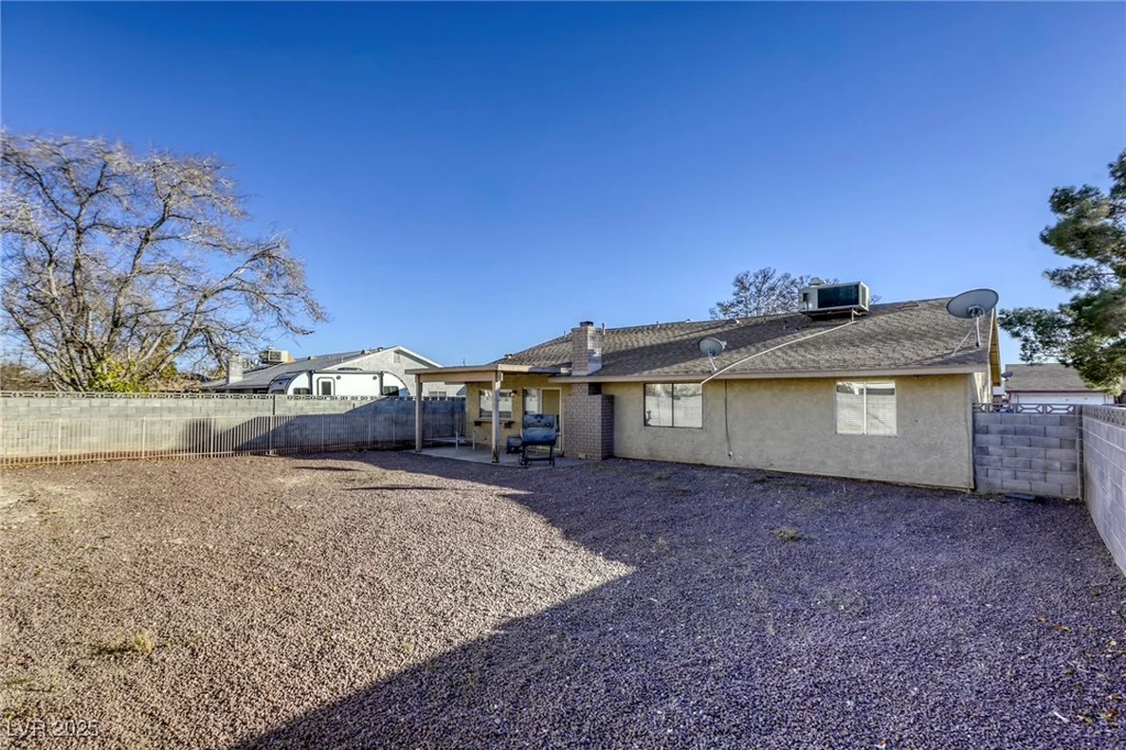 6812 Greydawn, Las Vegas, NV 89108
