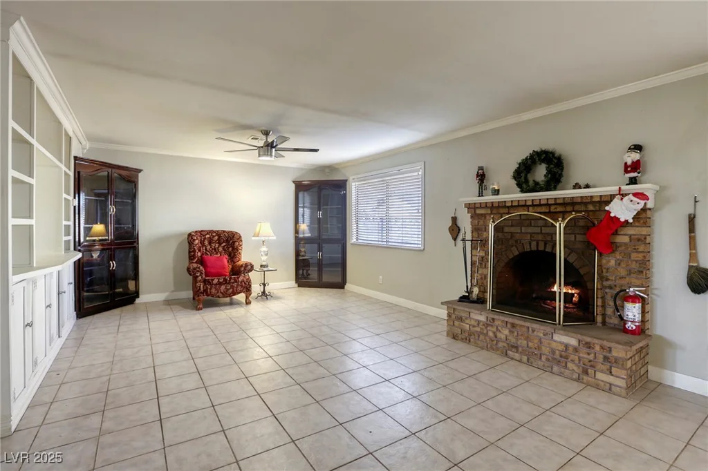 6812 Greydawn, Las Vegas, NV 89108