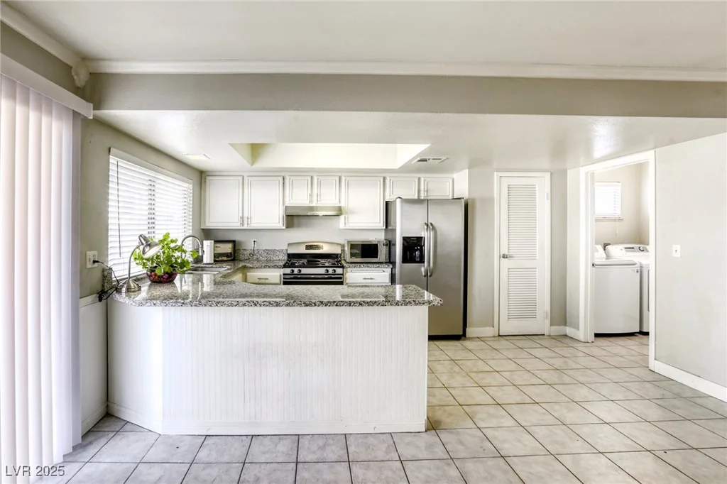6812 Greydawn, Las Vegas, NV 89108