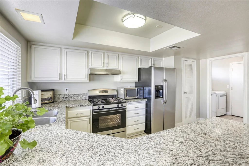 6812 Greydawn, Las Vegas, NV 89108