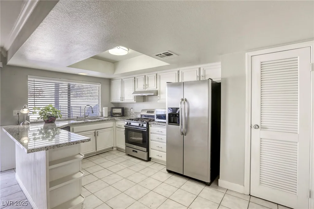 6812 Greydawn, Las Vegas, NV 89108