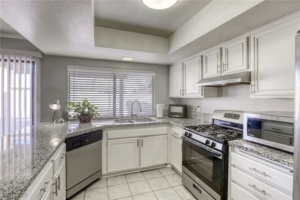 6812 Greydawn, Las Vegas, NV 89108
