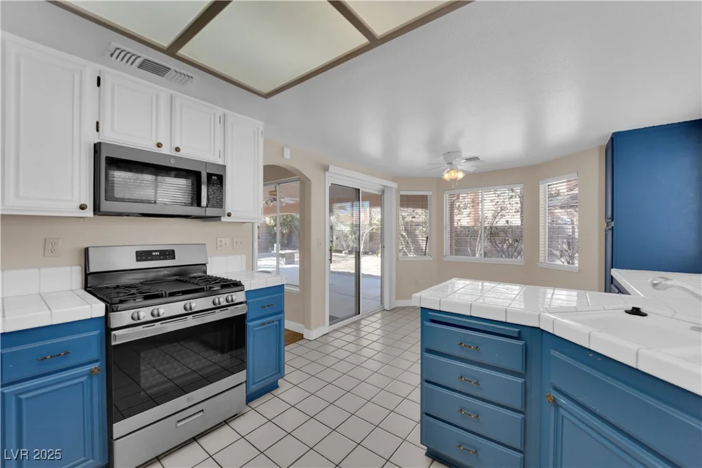 4509 Crimson Leaf, Las Vegas, NV 89130