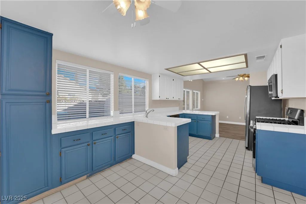 4509 Crimson Leaf, Las Vegas, NV 89130
