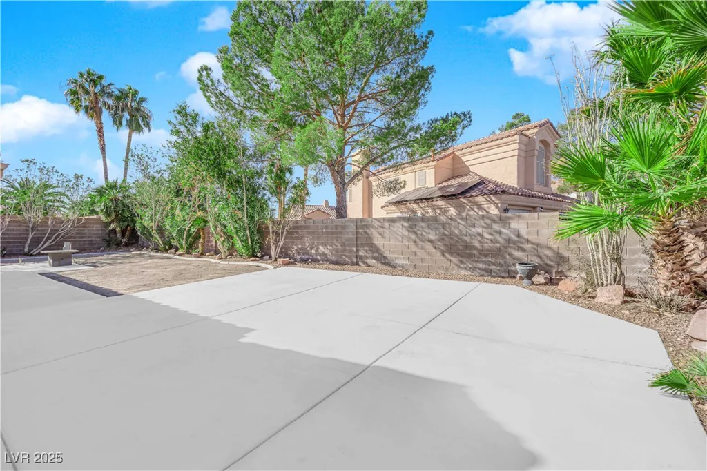 4509 Crimson Leaf, Las Vegas, NV 89130