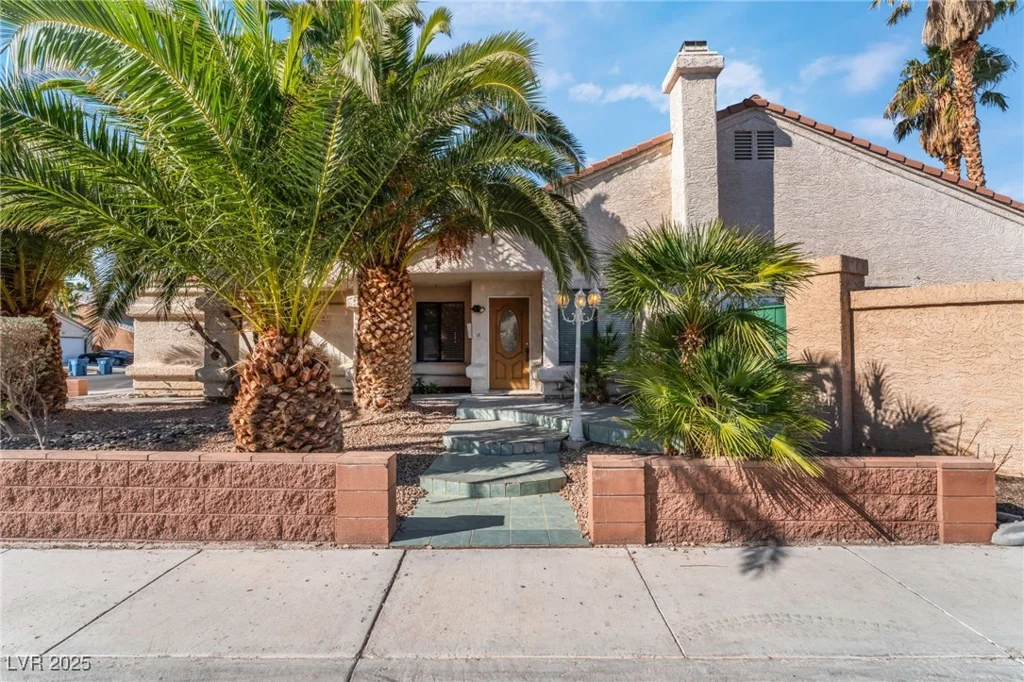 6624 Chardonay, Las Vegas, NV 89108