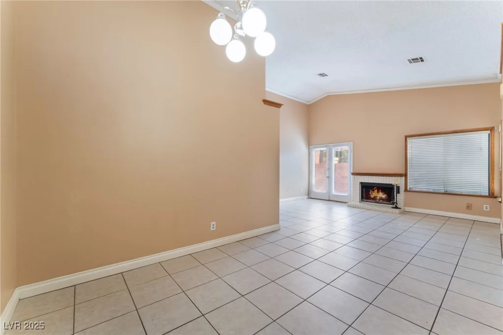 6624 Chardonay, Las Vegas, NV 89108