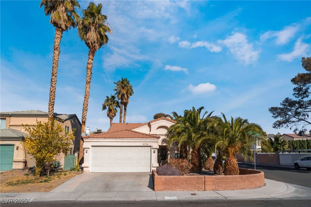 6624 Chardonay, Las Vegas, NV 89108