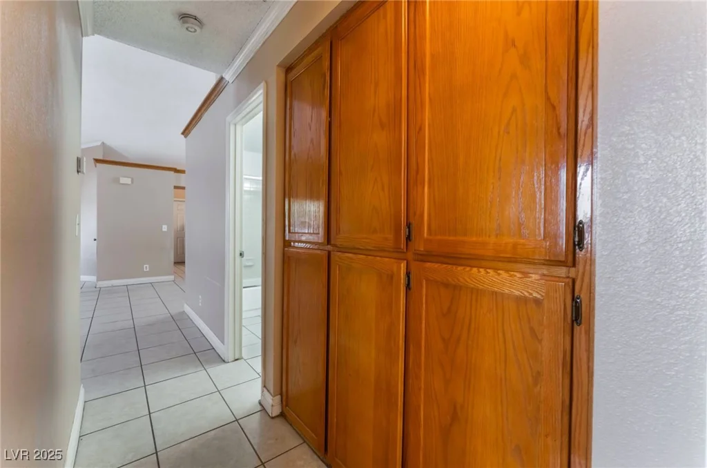 6624 Chardonay, Las Vegas, NV 89108
