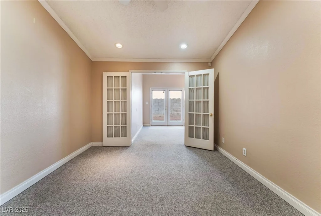 6624 Chardonay, Las Vegas, NV 89108