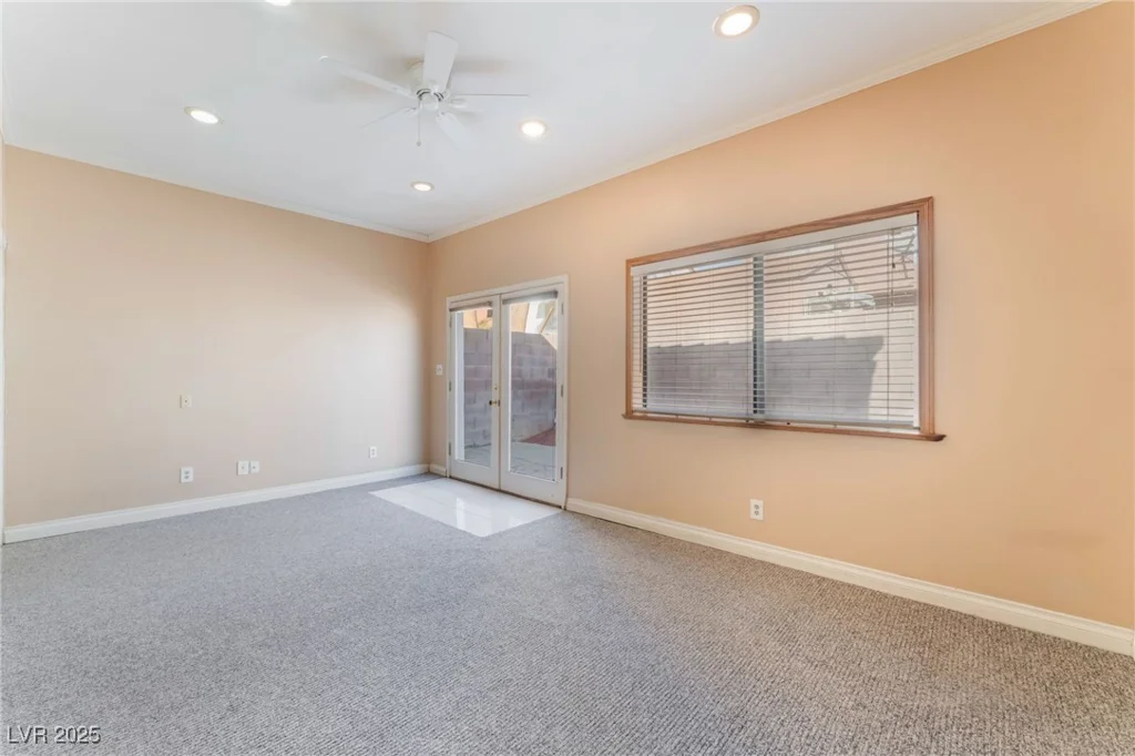 6624 Chardonay, Las Vegas, NV 89108
