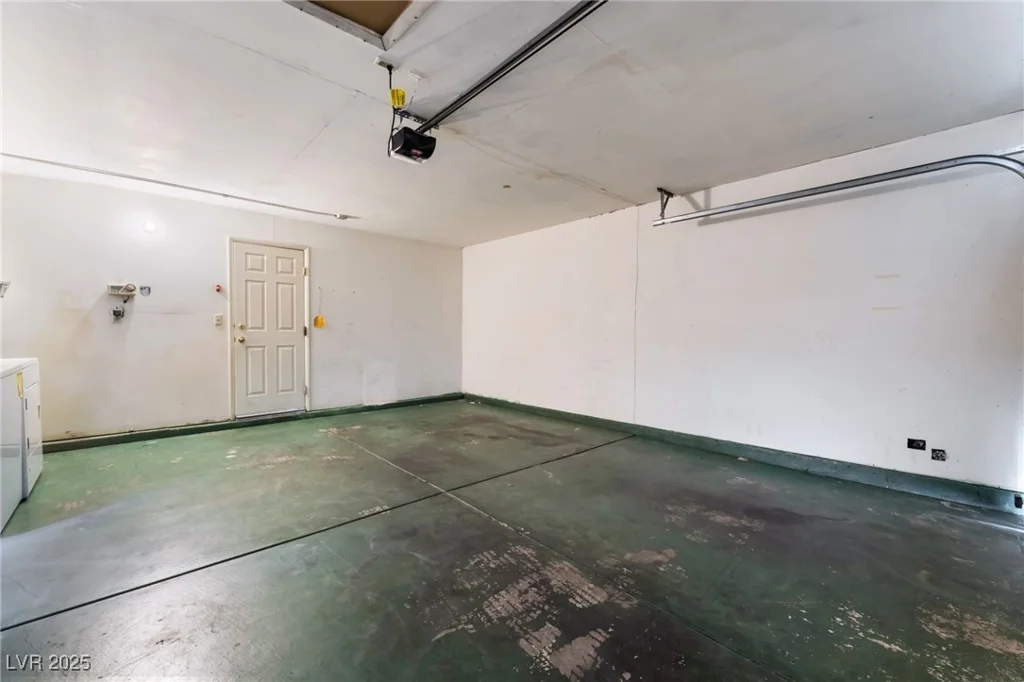6624 Chardonay, Las Vegas, NV 89108