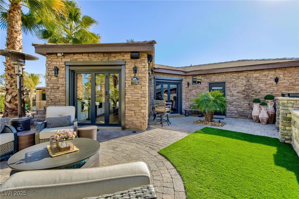 8175 Arville, Las Vegas, NV 89139