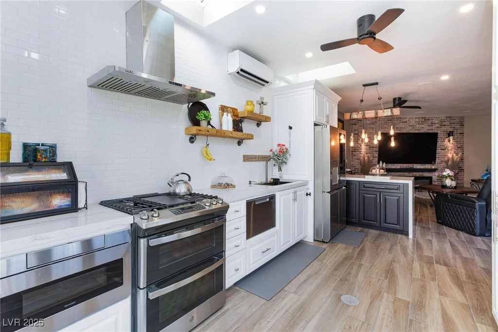 8175 Arville, Las Vegas, NV 89139