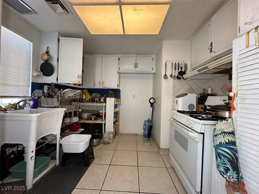 2793 Artic, Las Vegas, NV 89121
