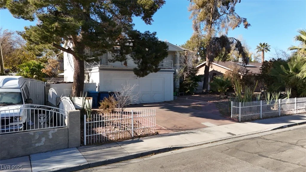 2793 Artic, Las Vegas, NV 89121